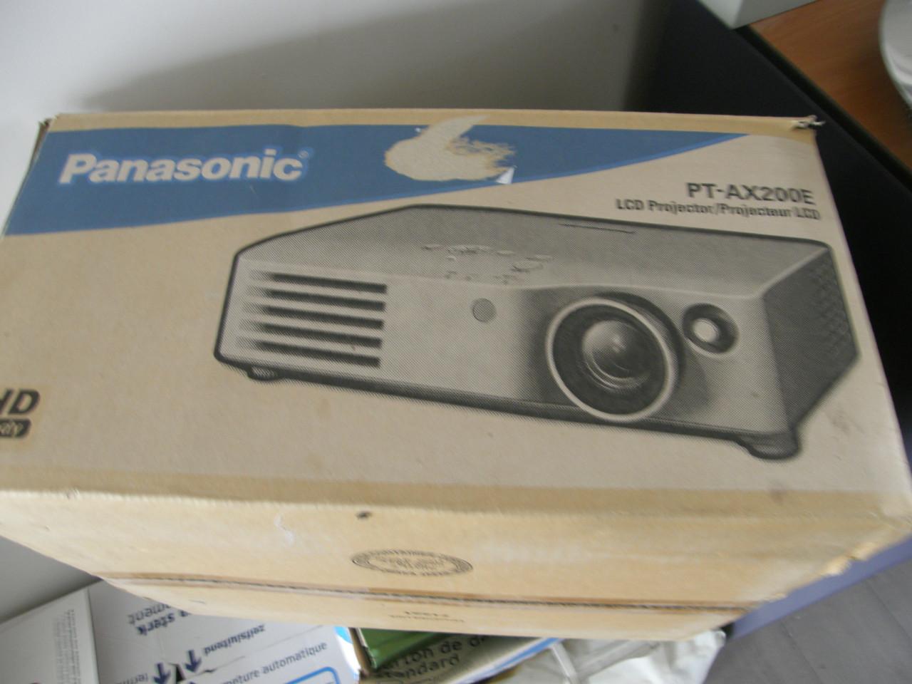 Panasonic Beamer