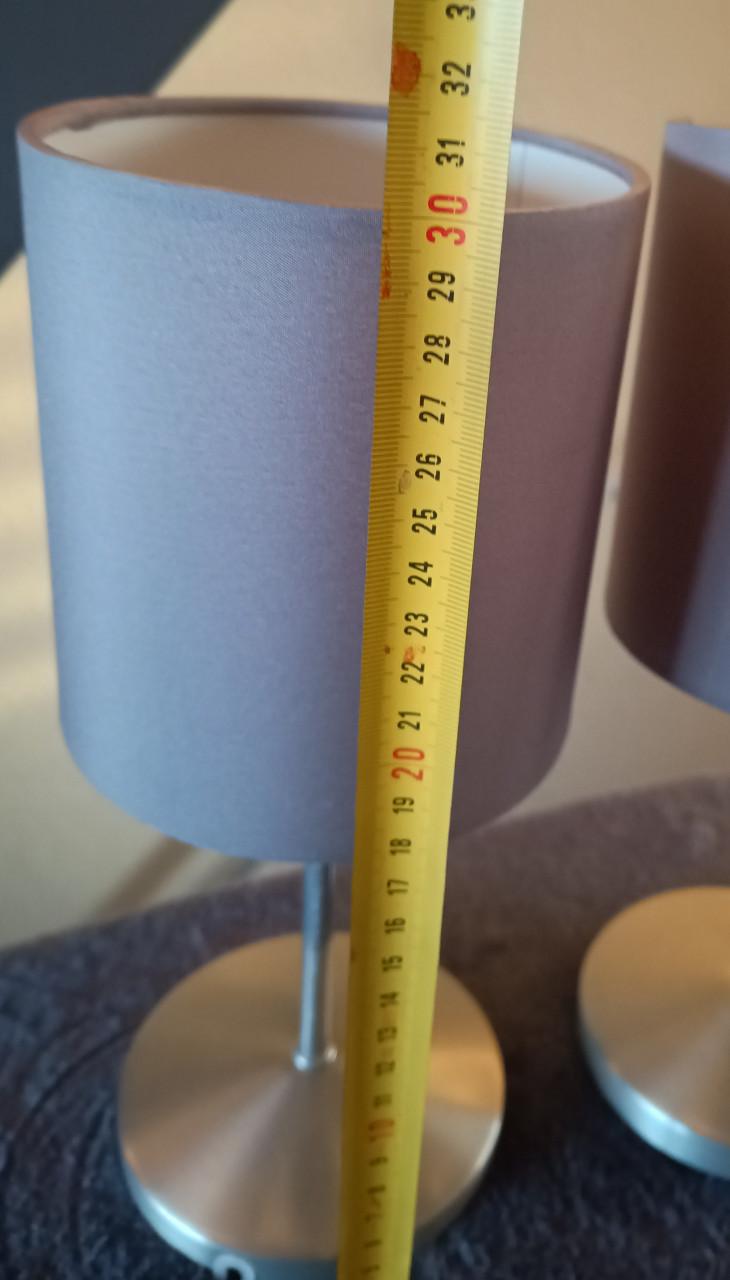 Twee nachtkast lampjes