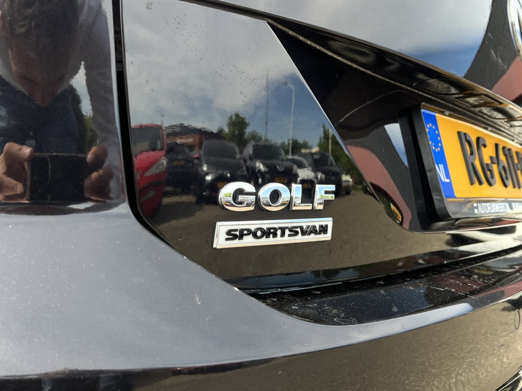 Volkswagen Golf Sportsvan 1.4 tsi highline | massage | 17'' | stoelverw. | 