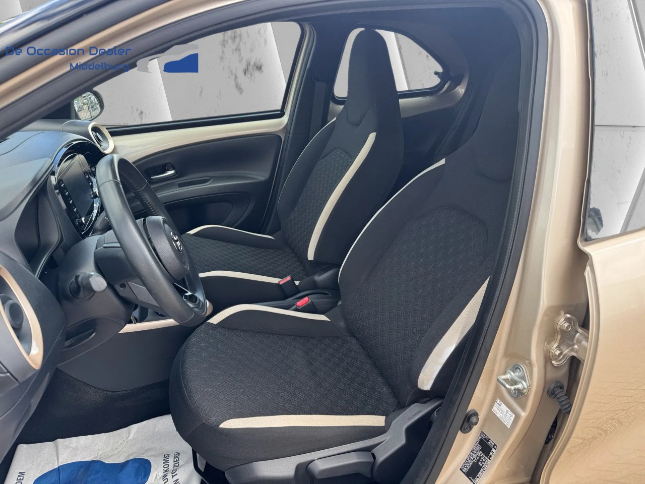 Toyota Aygo X 1.0 VVT-i S-CVT first