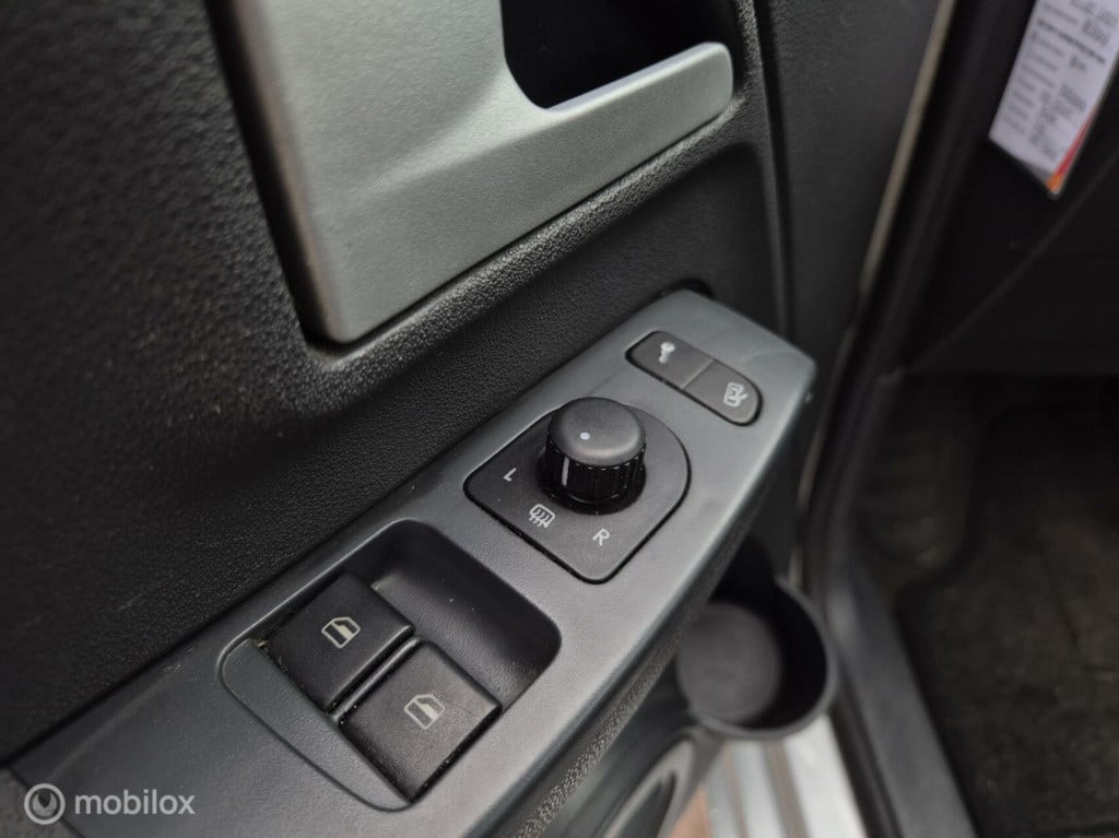 Volkswagen Fox 1.4 origineel nl / airco / nieuwe apk