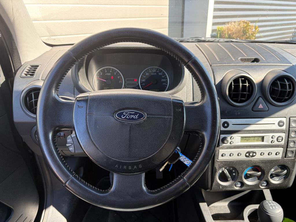 Ford Fusion 1.6-16v futura/174.000 nap/nwe koppeling/trekhaak/lichtmetaal/