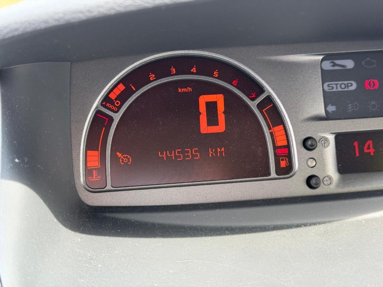 Zeer goed onderhouden Grand Modus uit  2011 met 44.500 km op de teller