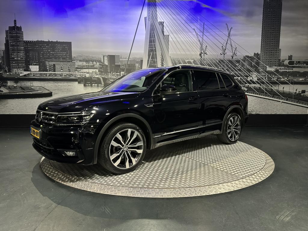 Volkswagen Tiguan Allspace 1.5 tsi highline business r 7p. *nl-auto*1e eige