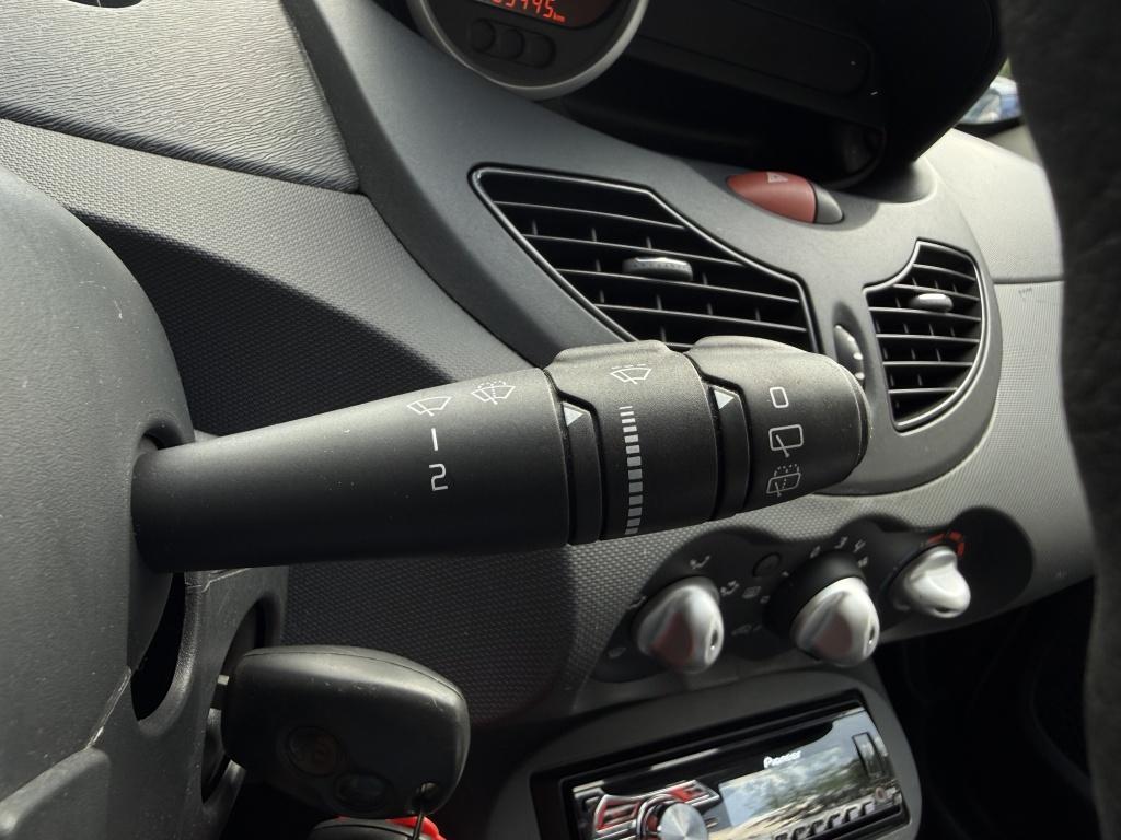 Renault Twingo 1.2 16v authentique