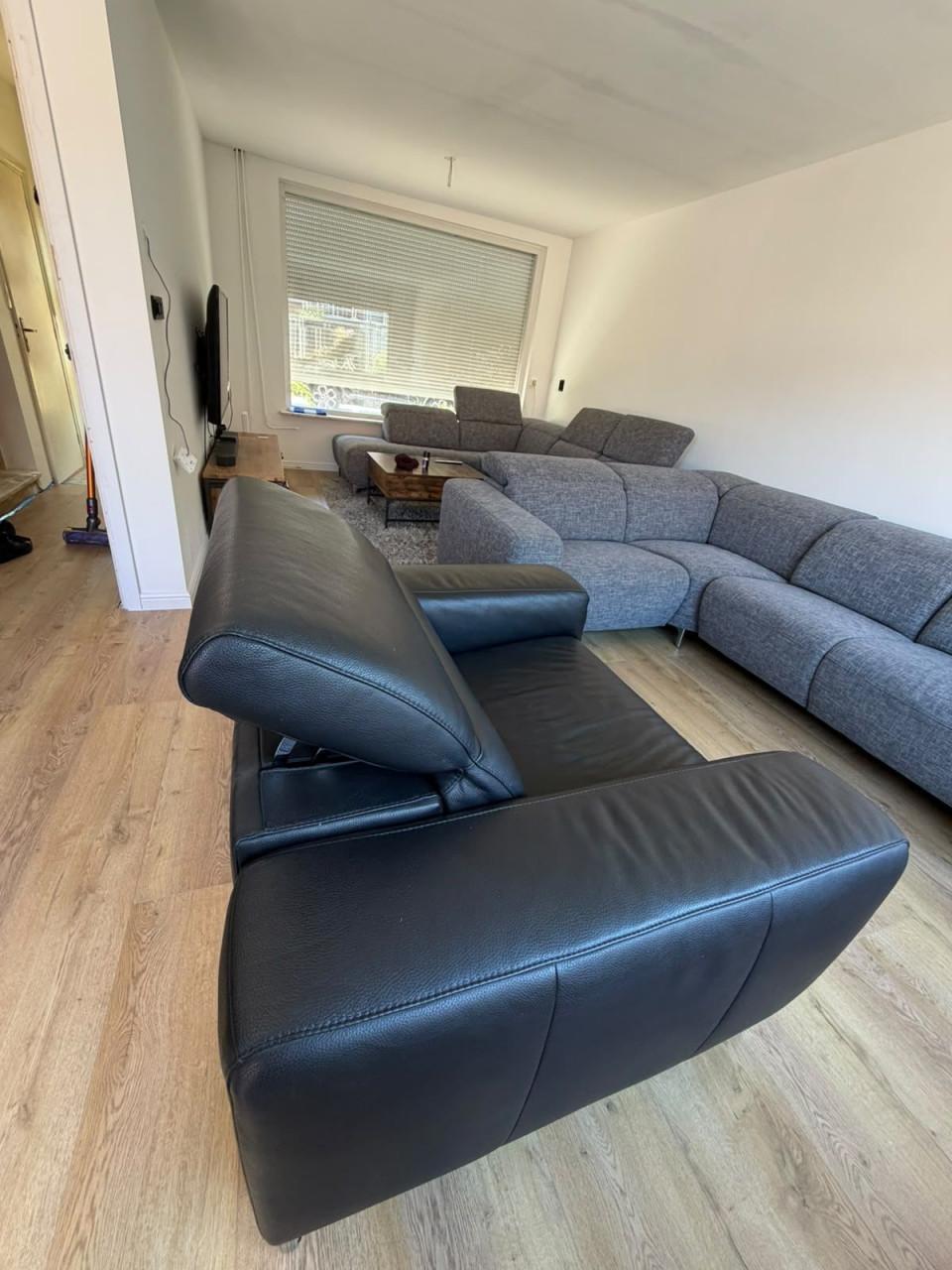 Te koop mooie Linkse hoekbank en lederen club seat.