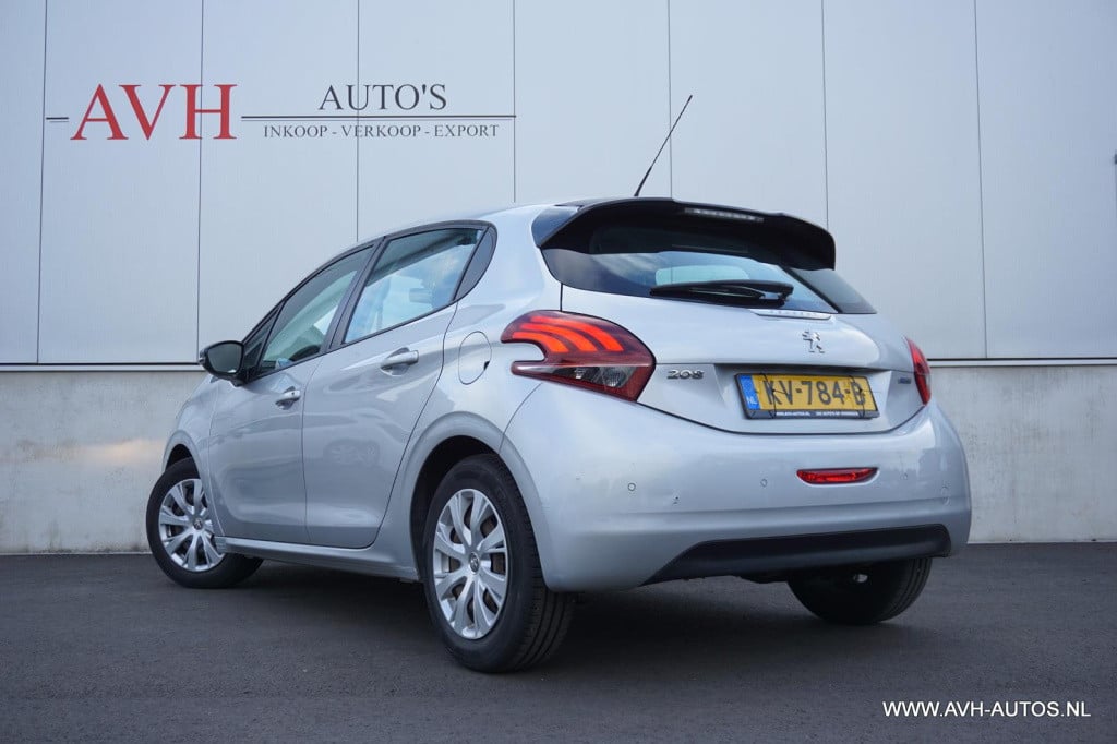 Peugeot 208 1.2 puretech blue lion