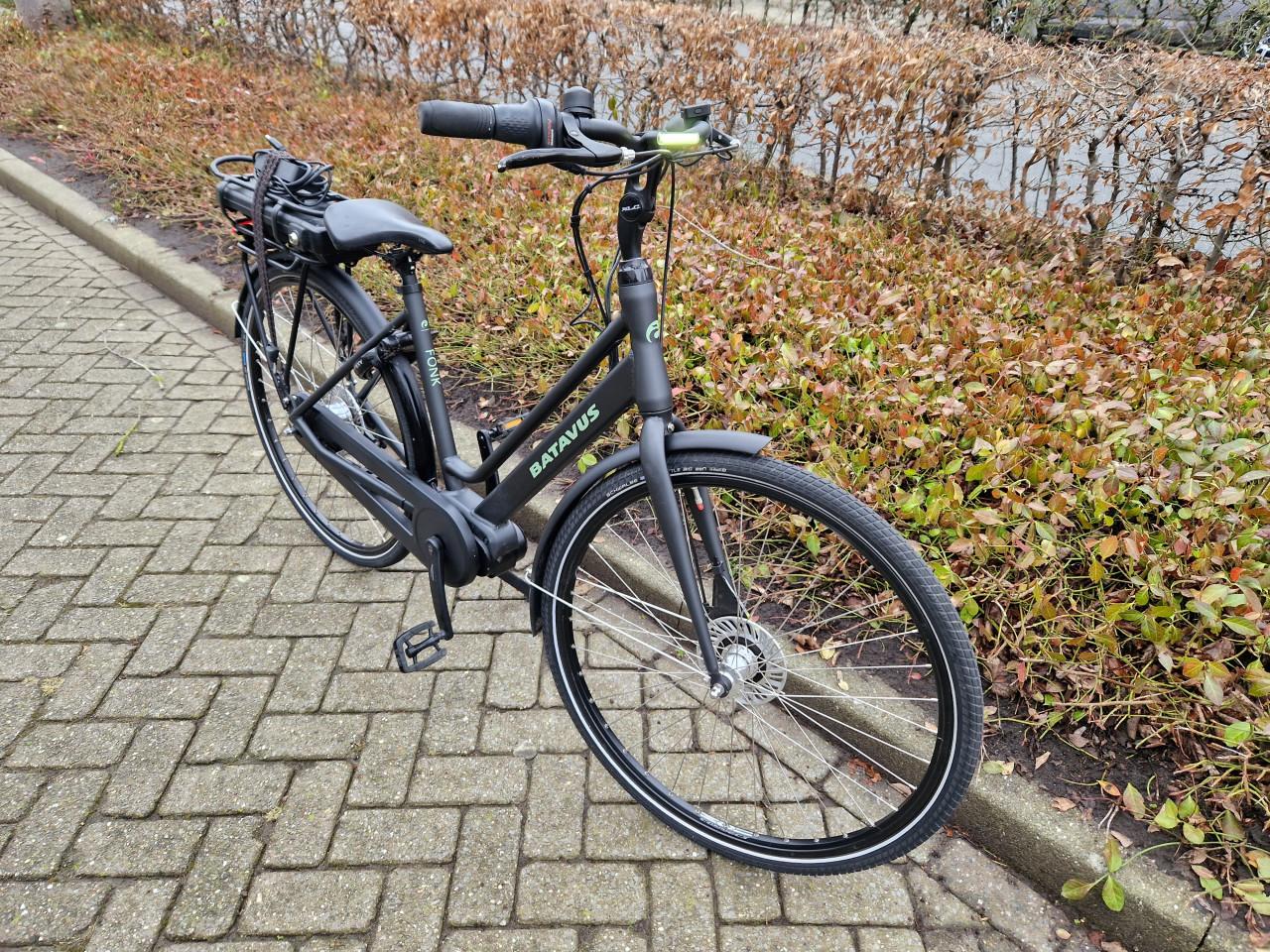 Schitterende Batavus met krachtige middenmotor en 500WH accu