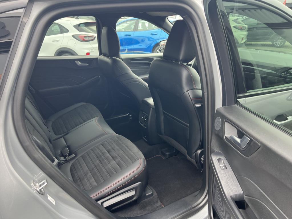 Ford Kuga 2.5 phev e-cvt 225pk st-line x ,adaptive cc , trekhaak , voorruit