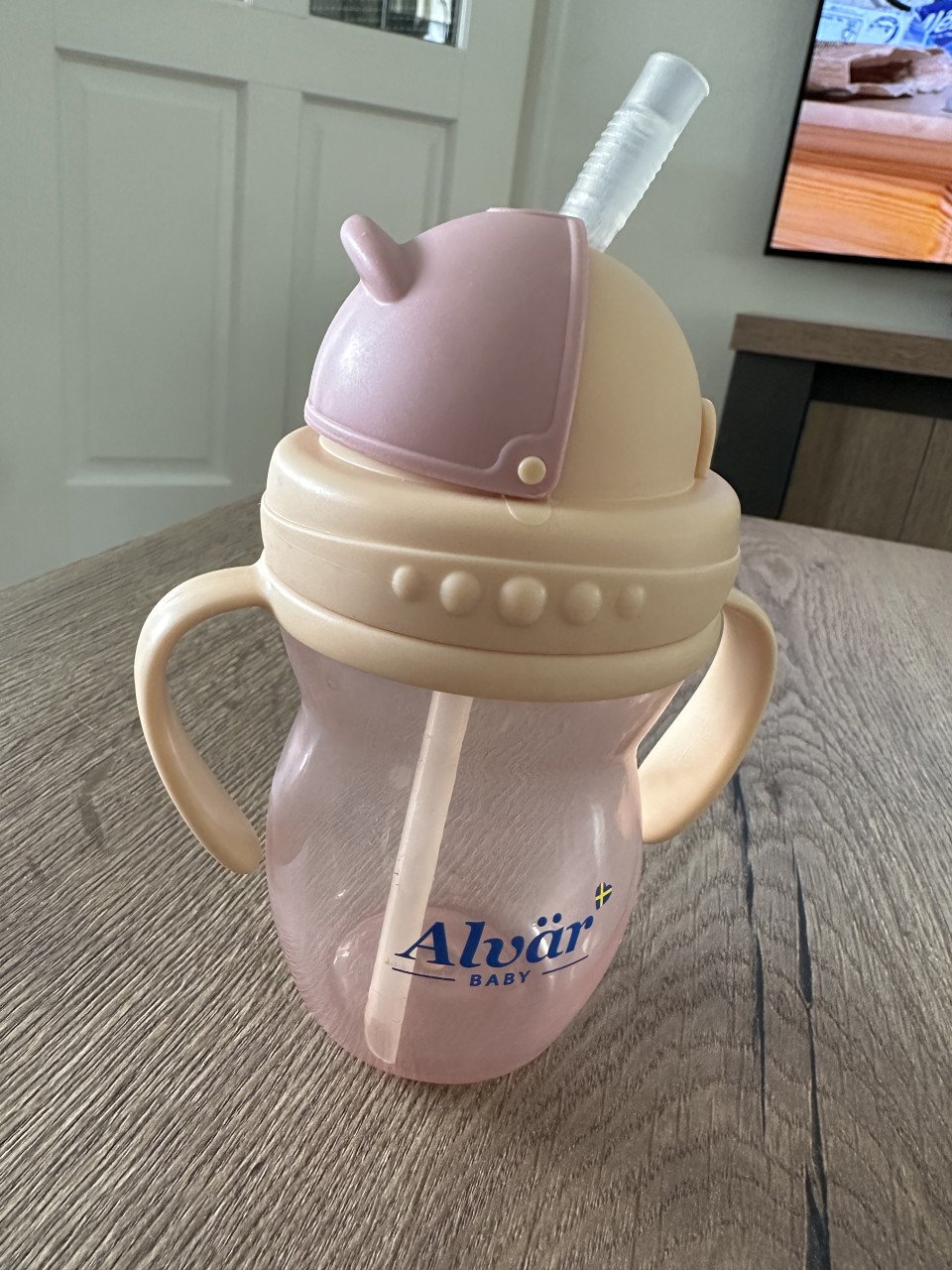 2 rietjesbekers van Alvär