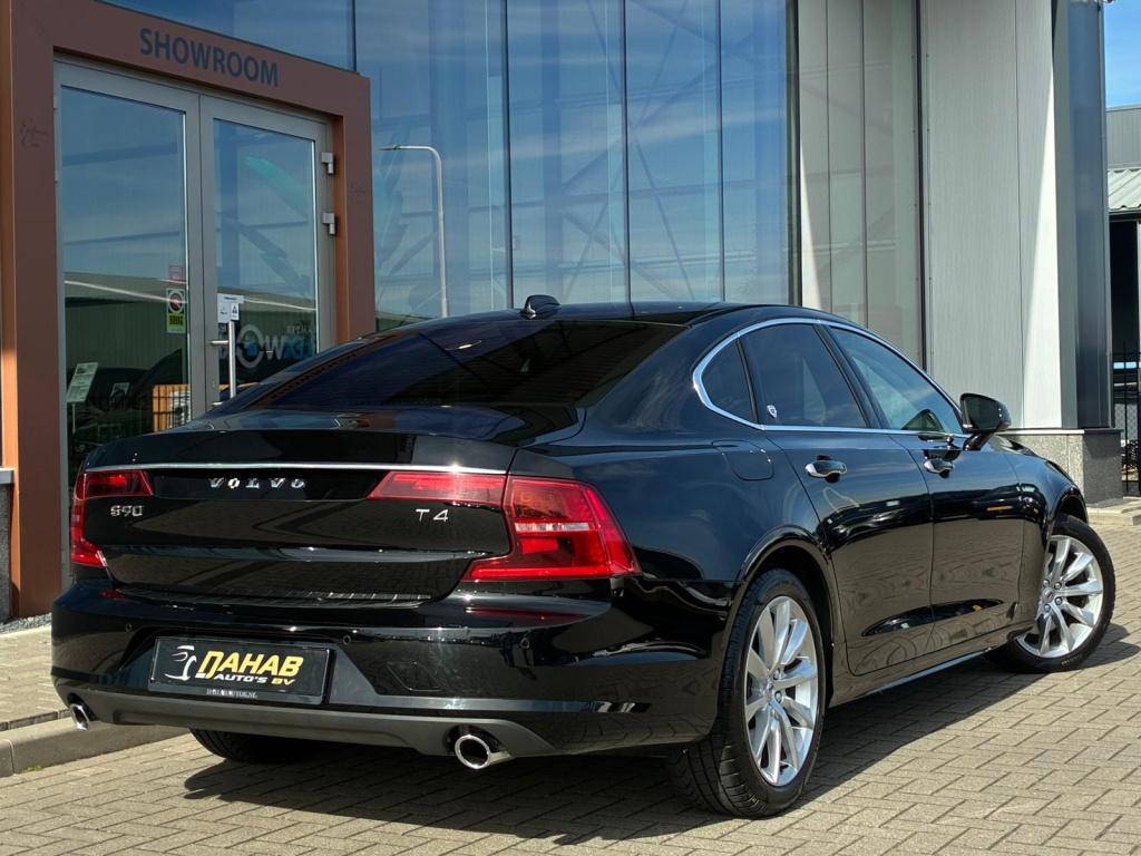 Volvo S90 2.0 t4 momentum | leder | parkeersensor | acc | apple carplay | b