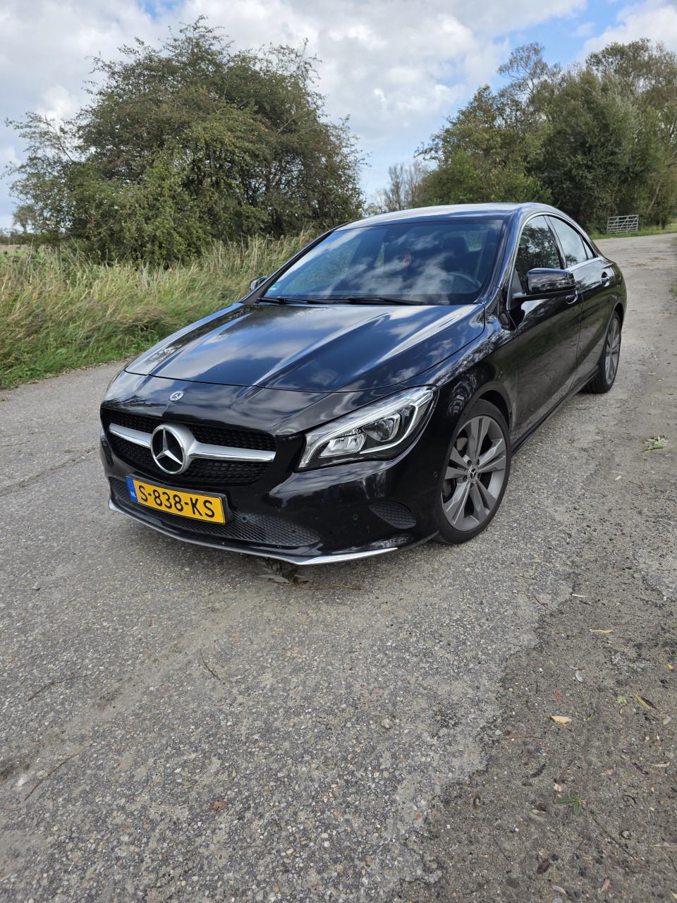 Mercedes-Benz CLA 180-1,6-90KW-Bouw jaar 2018- 87949 km stand-Benzine