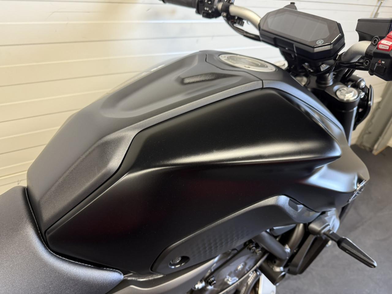 Jonge en gave Yamaha MT-07 bj 2021 slechts 1700km!