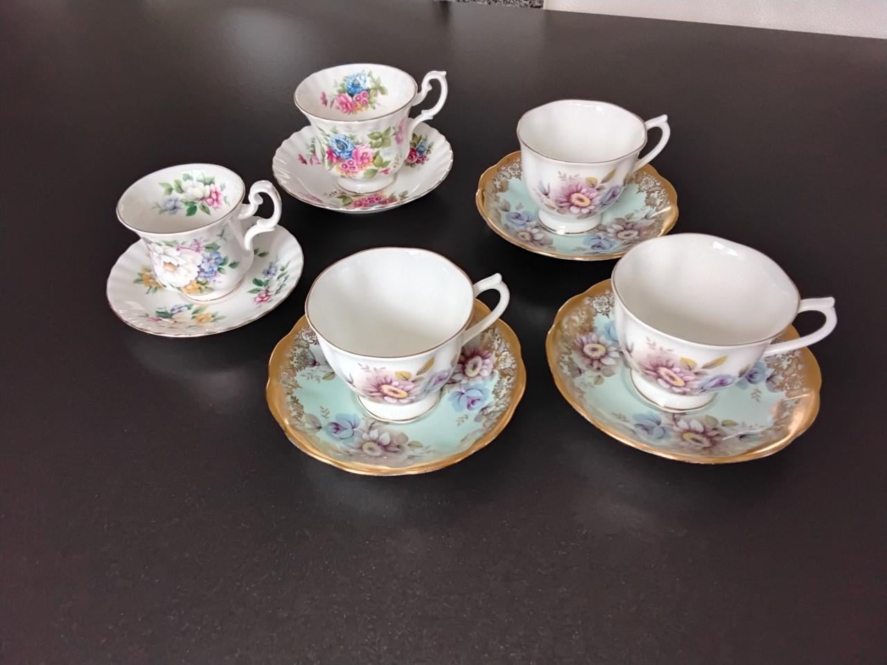 ROYAL ALBERT KOP EN SCHOTELS
