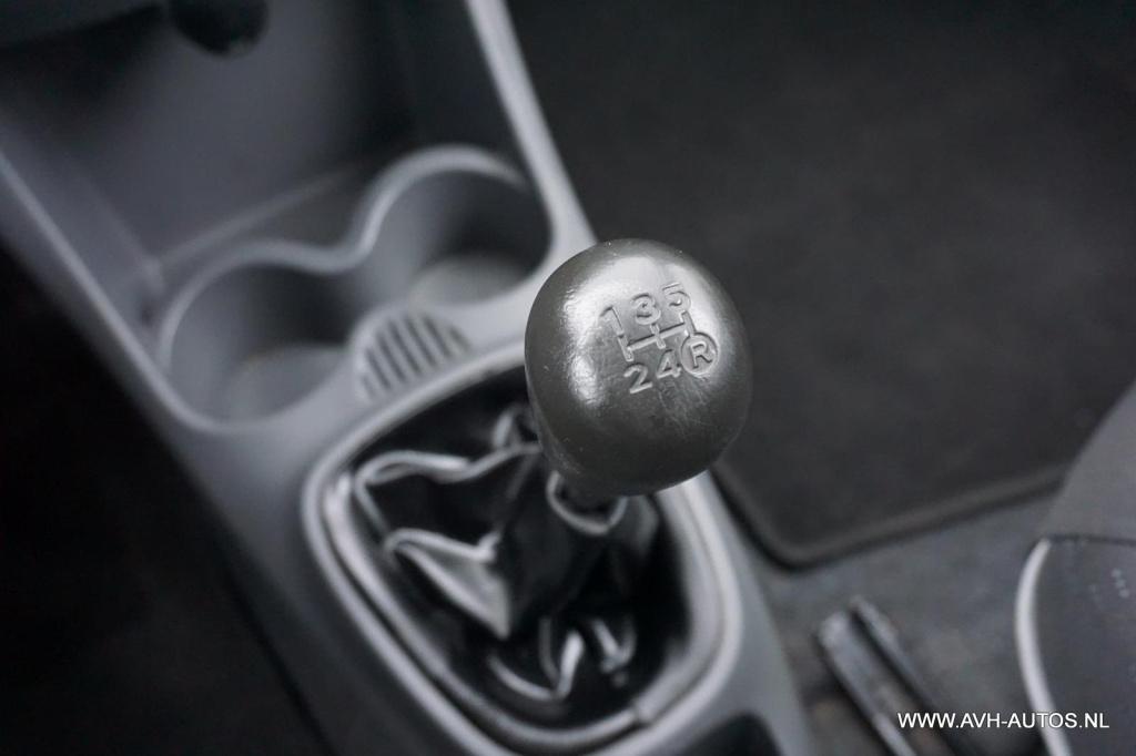 Peugeot 107 1.0-12v xs