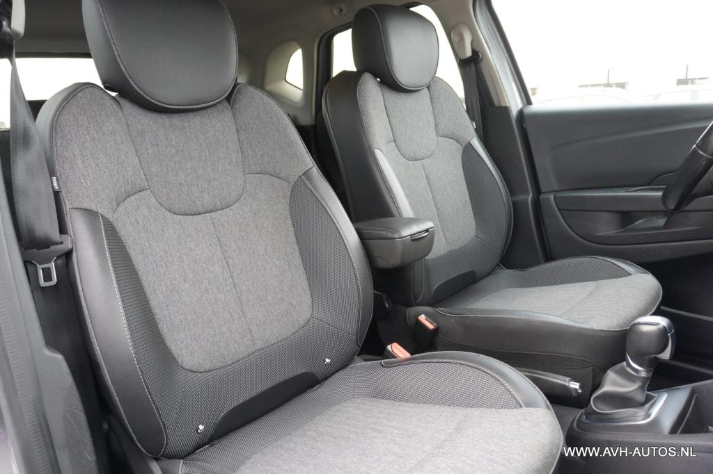 Renault Captur 1.3 tce intens automaat