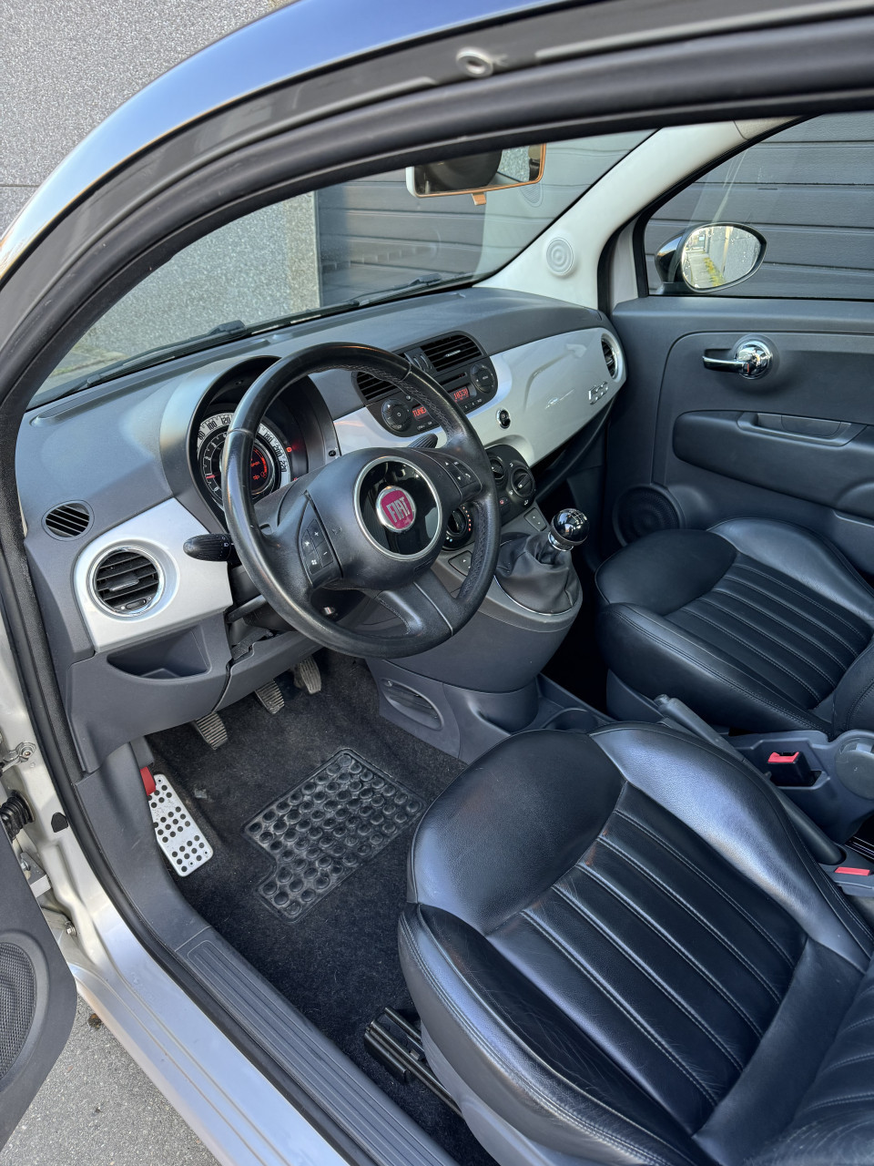 Fiat 500 1.2 Rosa two-tone/Pano 153DKM 2010