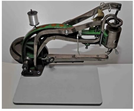 Leernaaimachine handbediening