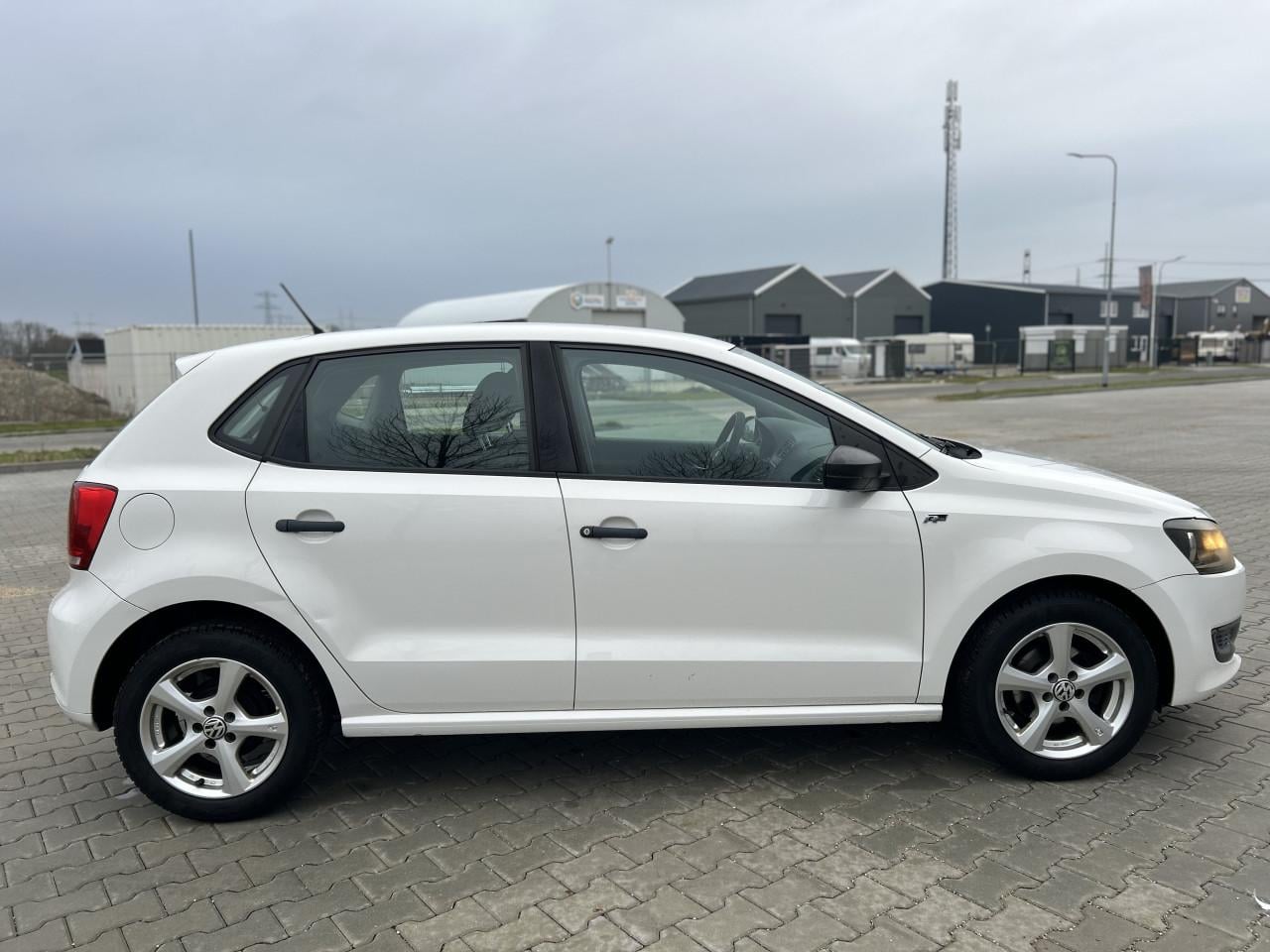 Volkswagen Polo 1.2 R-LINE|APK|AIRCO|CARPLAY