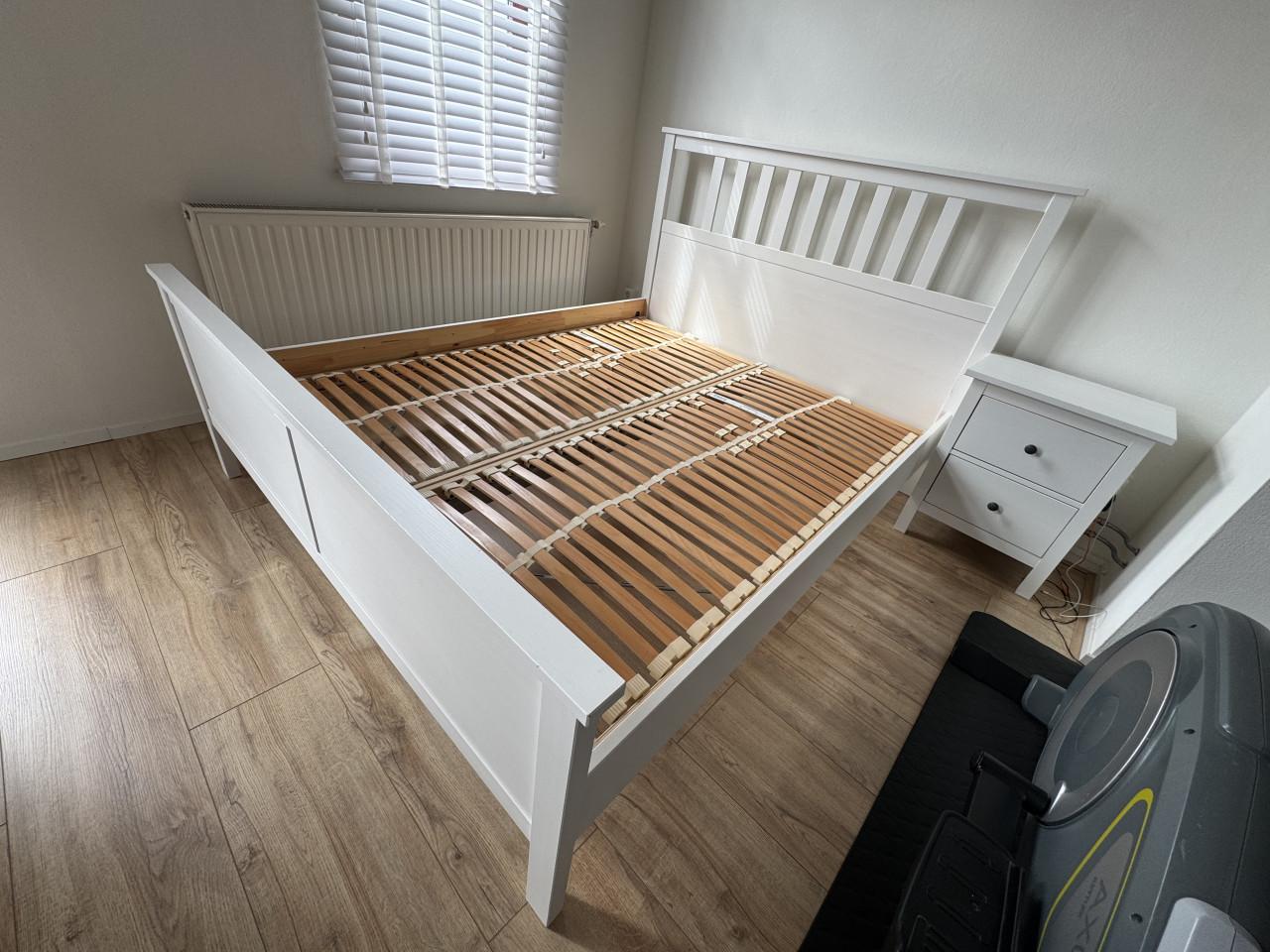 Tweepersoons bed 160 x 200 frame ledikant