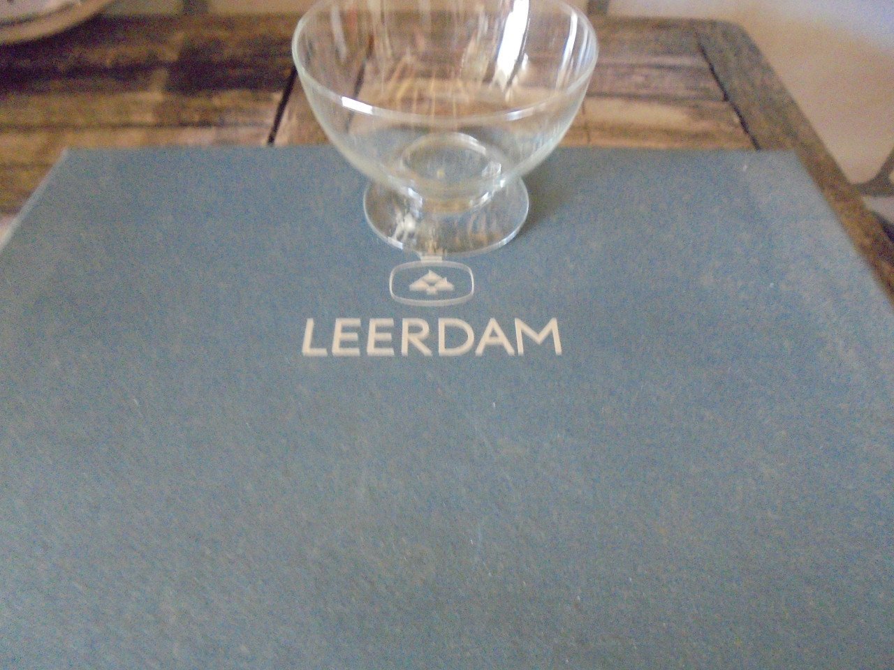 Antieke Leerdam glaasjes