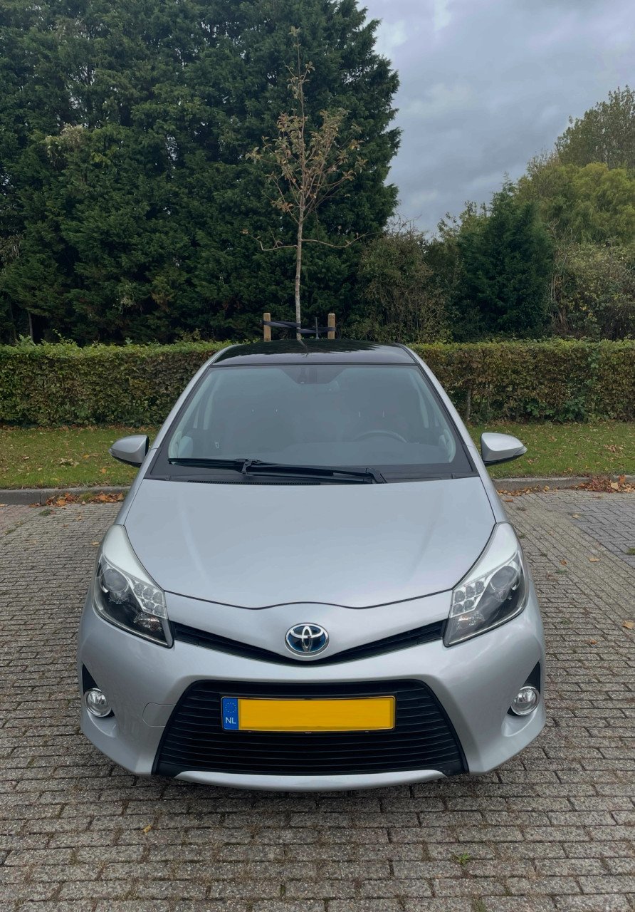 Toyota Yaris 1.5 Full Hybrid Dynamic.