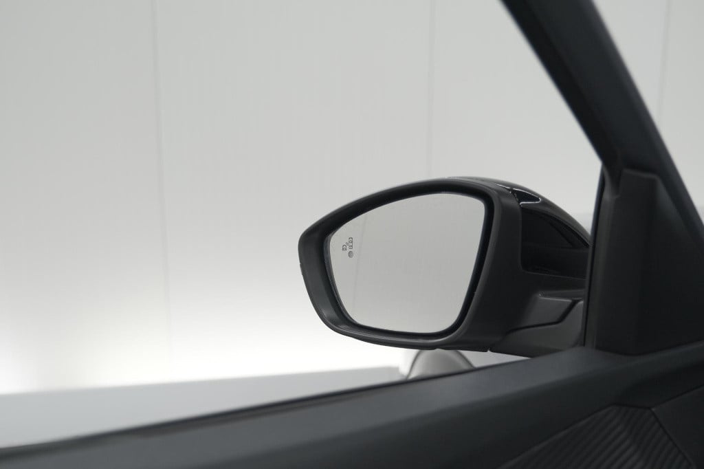Peugeot 2008 hybrid 136 e-dcs6 allure | 360 camera | adaptieve cruise contr
