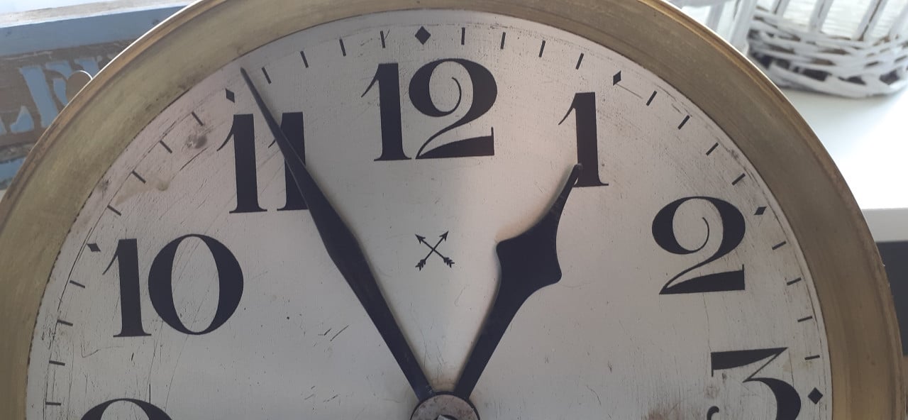 Antieke regulateur uit 1930 junghanz pfeilkreuz goed lopend merk junghanz