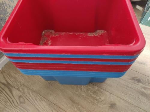 Gratis: 10 stapelbakken