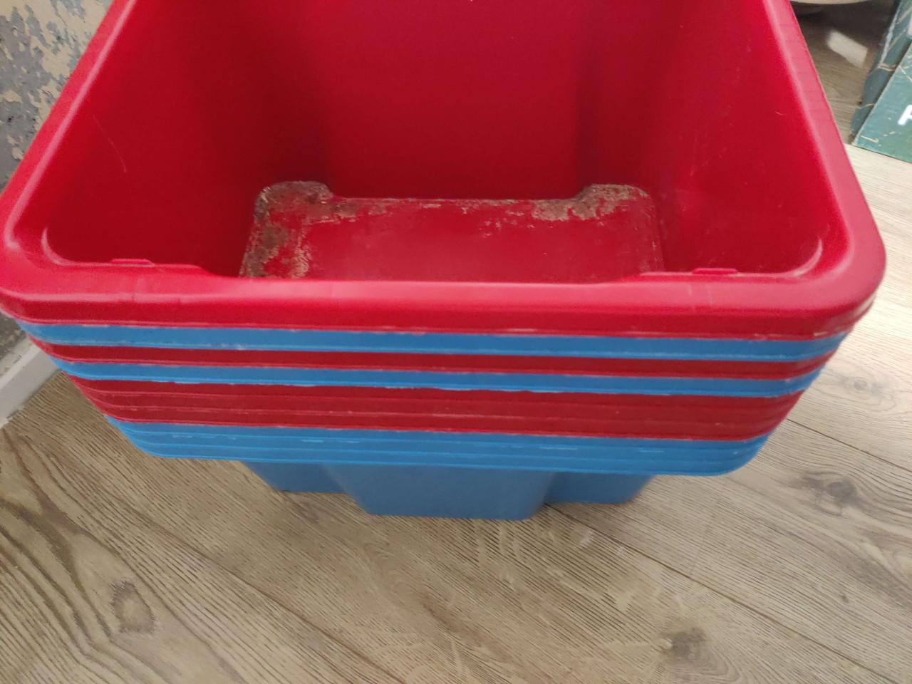 Gratis: 10 stapelbakken