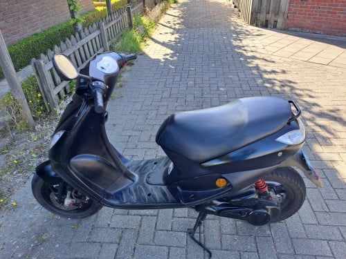 Te koop peugeot vivacity