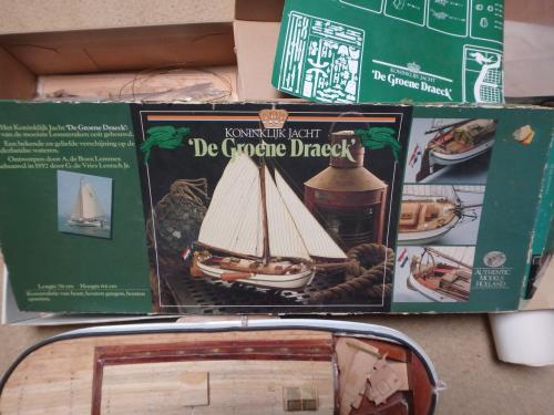 Modelbouw materiaal  Kon . Jacht  De Gouden Draeck     76 cm