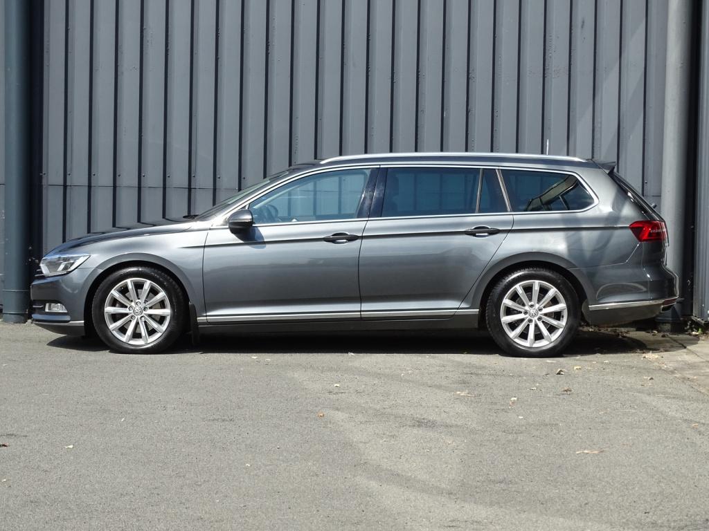 Volkswagen Passat variant 2.0 tsi highline 211pk automaat | el. trekhaak | 