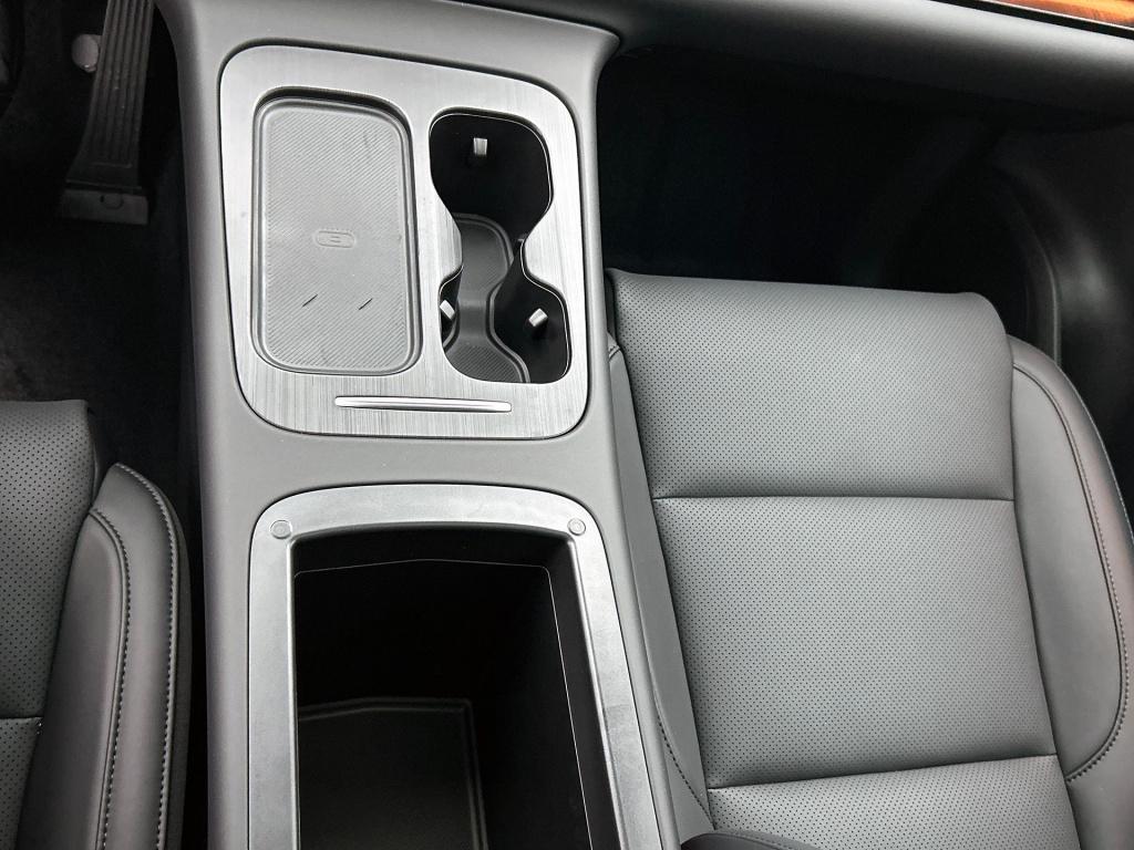 Leapmotor C10 design reev (hybrid) 28.4 kwh | black interieur | stoel-koeli