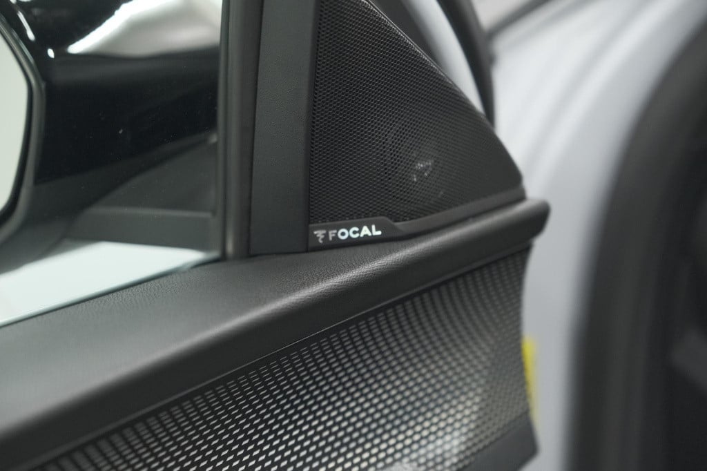 Peugeot 3008 hybrid 136 e-dsc6 gt | panoramadak | focal hifi pack| 360 came