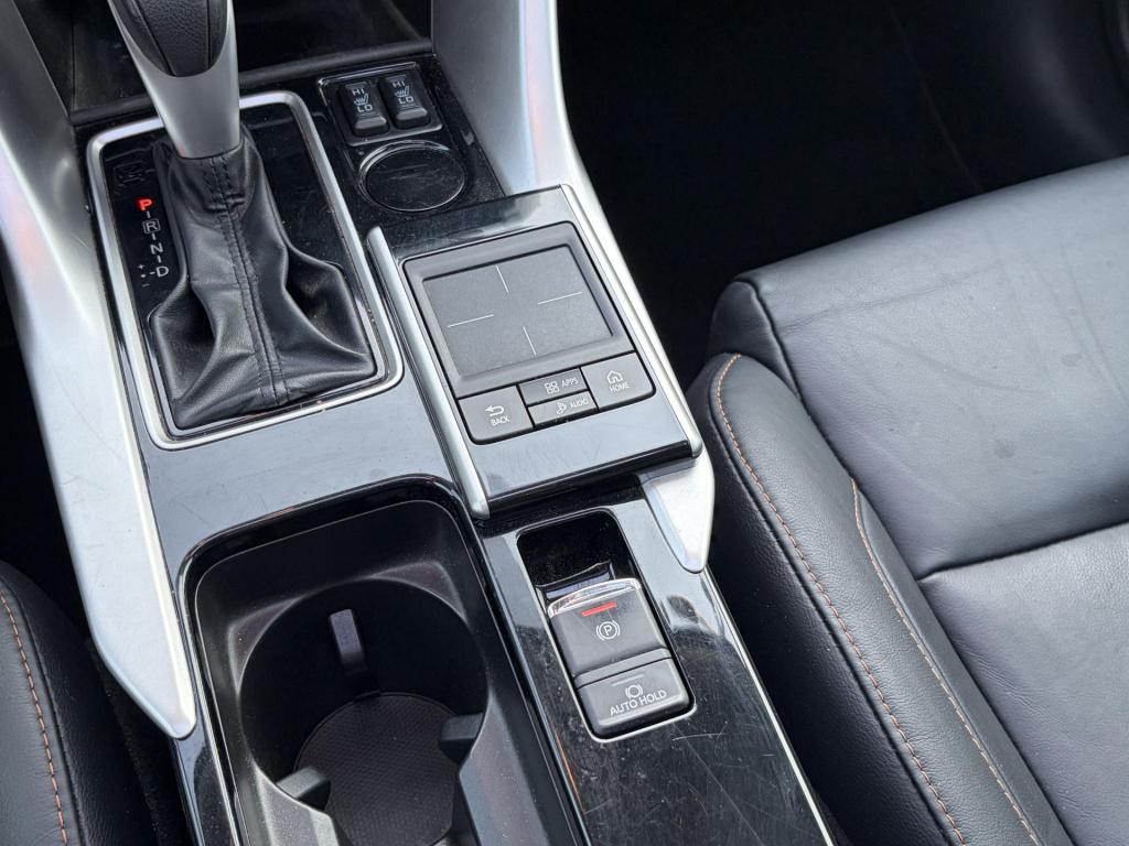 Mitsubishi Eclipse Cross 1.5 di-t instyle meest luxe uitvoering incl. trekh