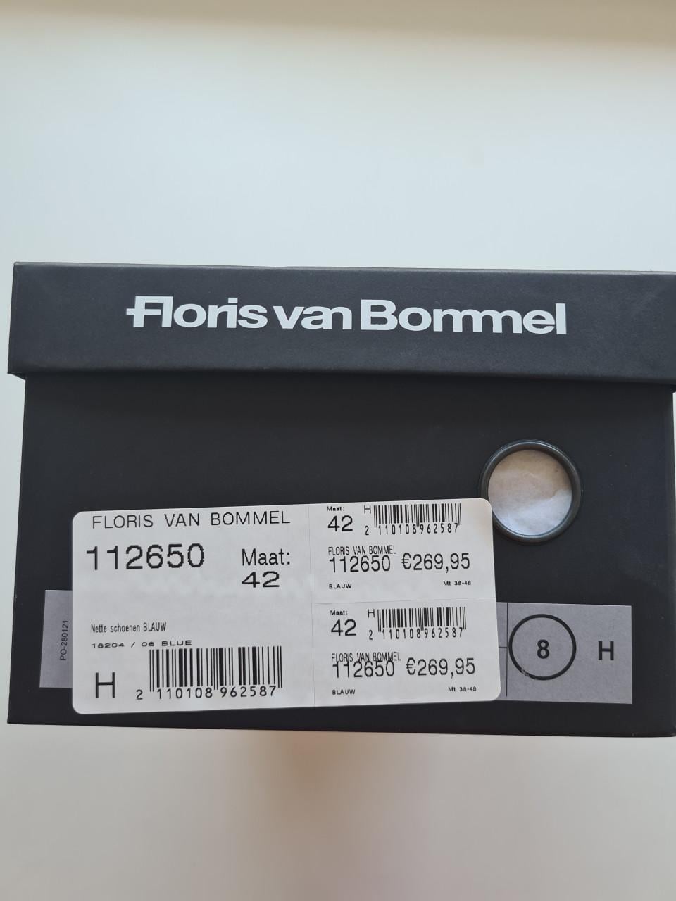 Floris van Bommel geheel leren  schoenen blauw Mt 42 Nieuw !
