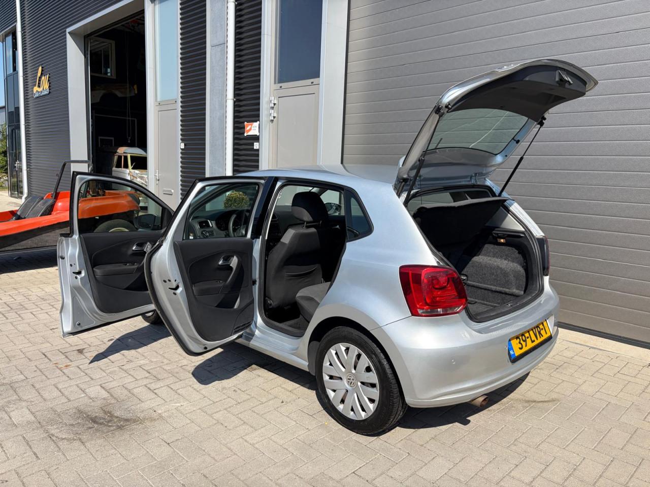 Volkswagen Polo 1.4- 16V Comfortline/ Automaat/ Cruise control/ Airco