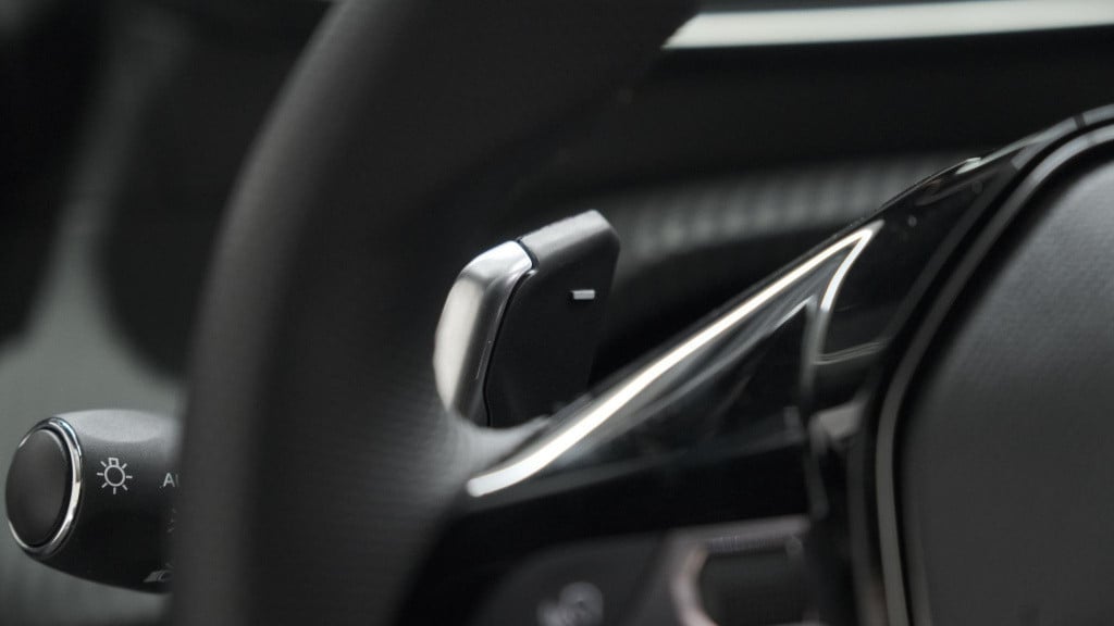 Peugeot 2008 puretech 130 eat8 gt | 360 camera | adaptieve cruise control |