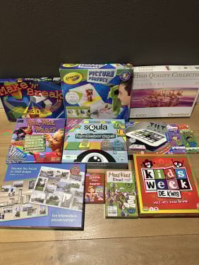Pakket diverse spelletjes en puzzels