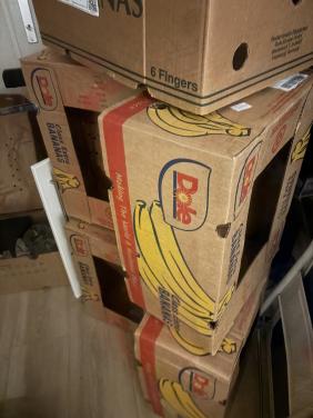 Heel veel bananendozen!!!!!