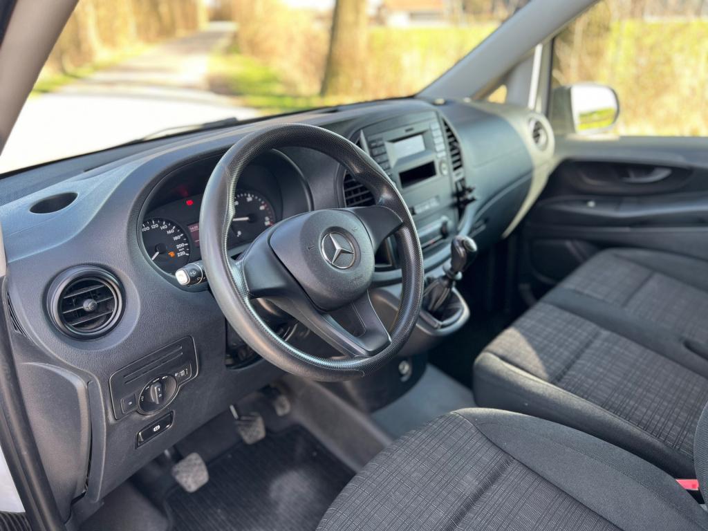 Mercedes-Benz Vito 111 cdi functional lang // kastinrichting