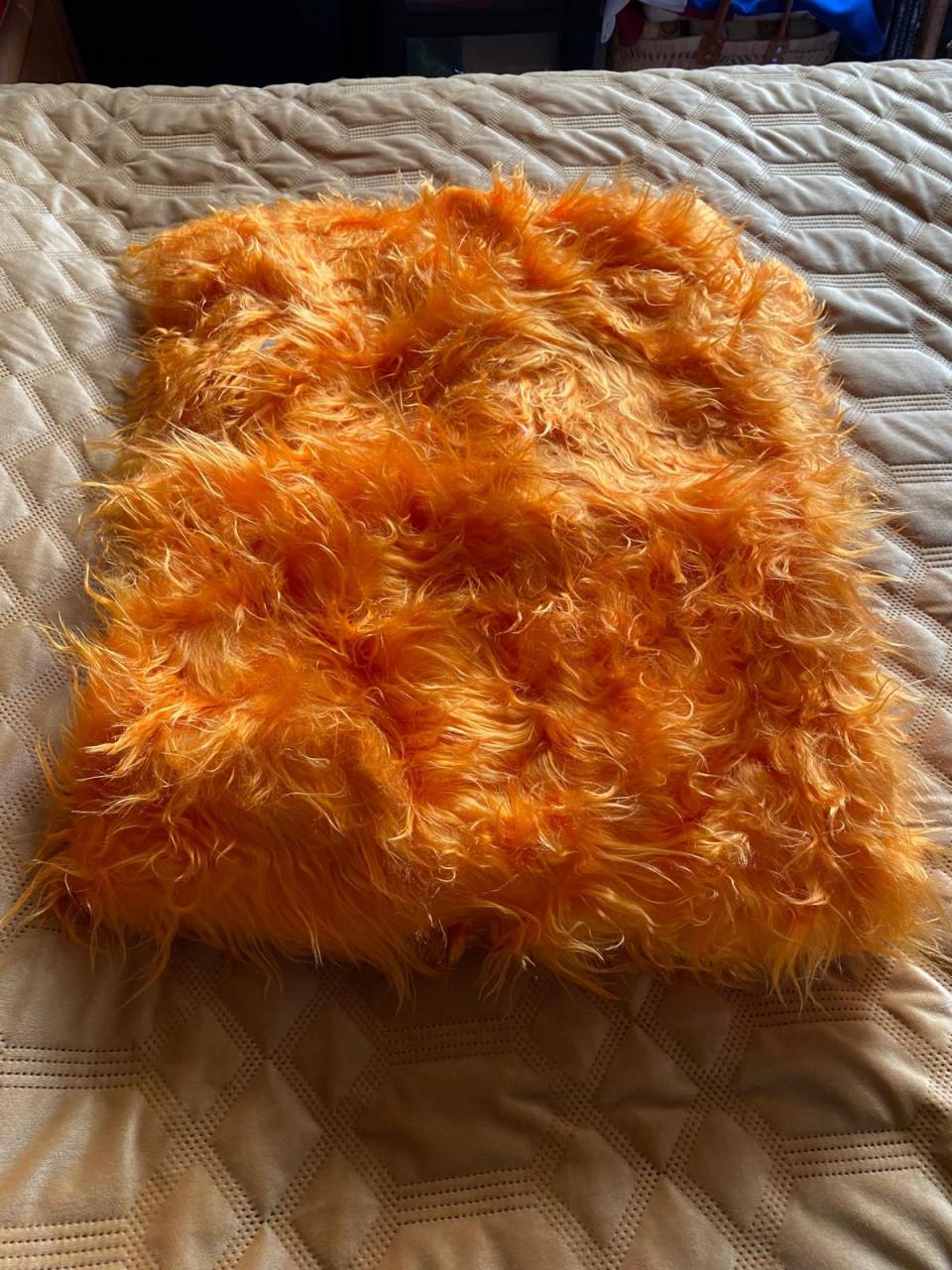 Oranje pluche lap stof