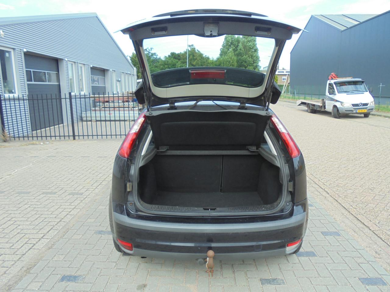 Ford Focus 1.6-16V Futura (2007) – NAP Logisch – APK tot 2027!