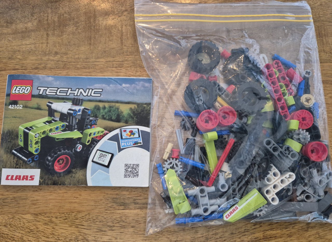 Lego Technic Claas 42102