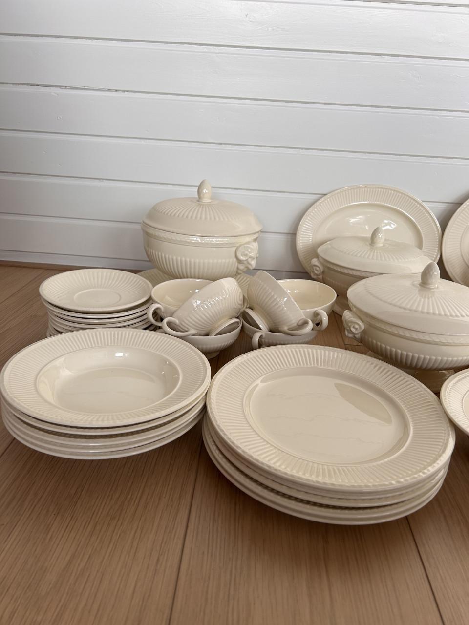 Wedgwood Edme servies