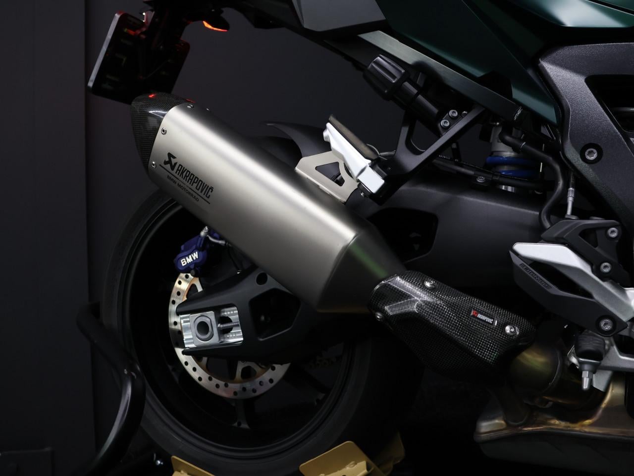 M 1000 XR Aurelius Green | BTW Motor