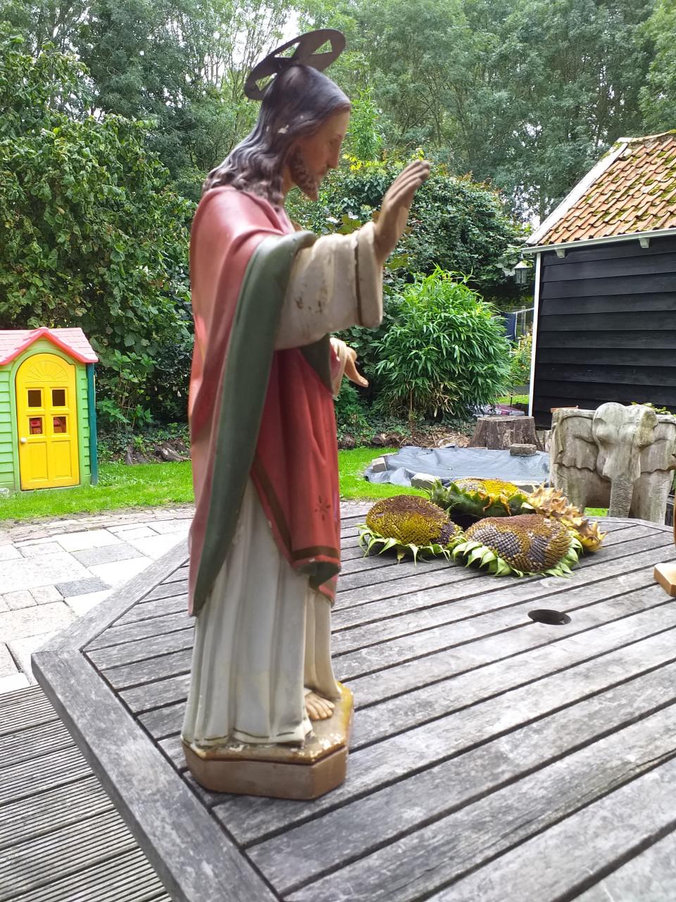 """"Antiek Heilig hart Christus beeld nog in prima staat.""""