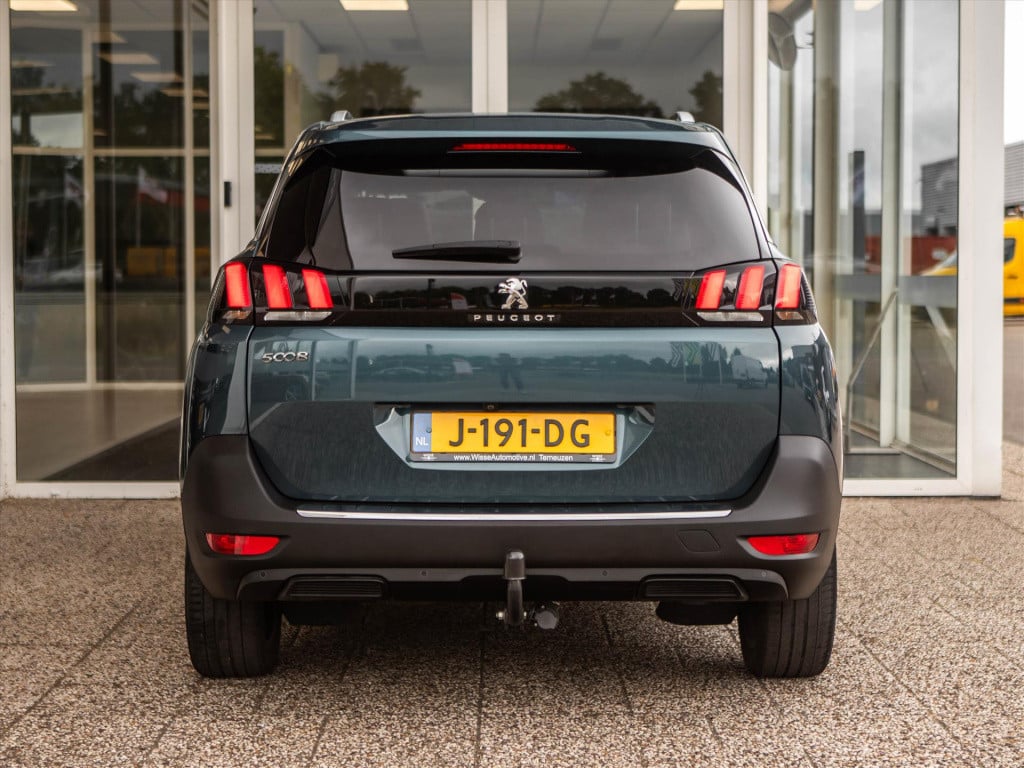 Peugeot 5008 1.2 puretech 130pk blue lease premium automaat | 7-zits |panor