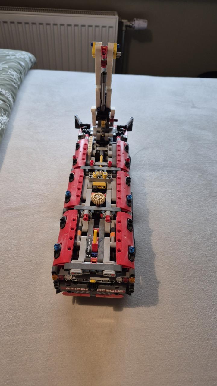 Lego Technic 42068
